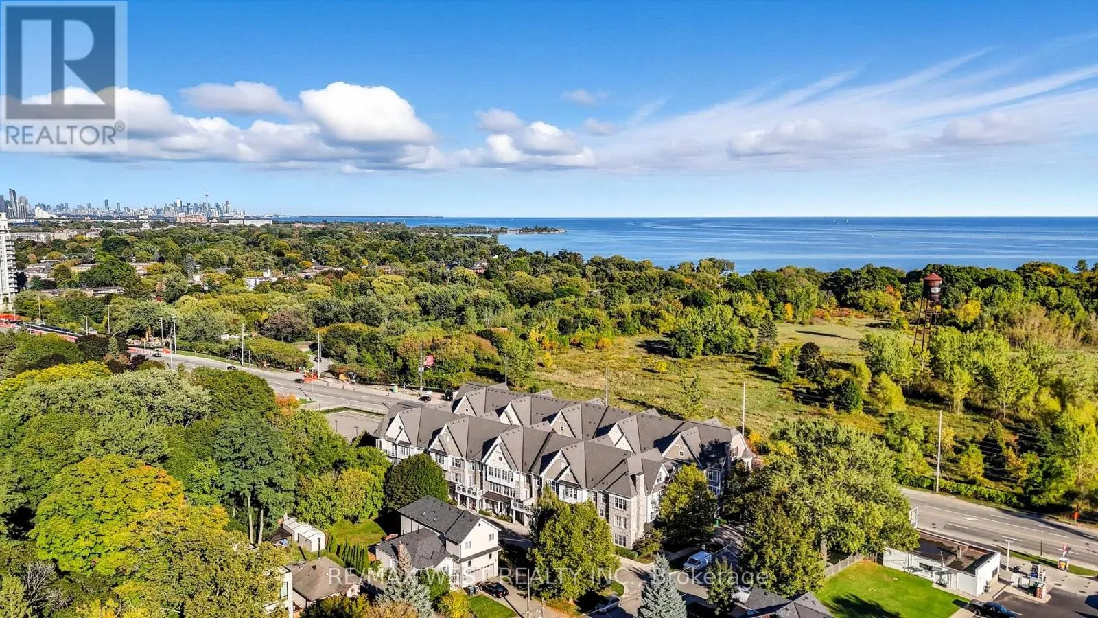 Row / Townhouse for rent: 703 - 1011 Deta Road, Mississauga, Ontario L5E 0A2