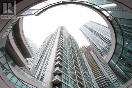 Apartment for rent: 703 - 12 Yonge Street W, Toronto, Ontario M5E 1Z9