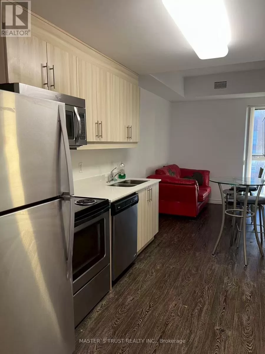 Apartment for rent: 703 - 158 King Street N, Waterloo, Ontario N2J 0E5