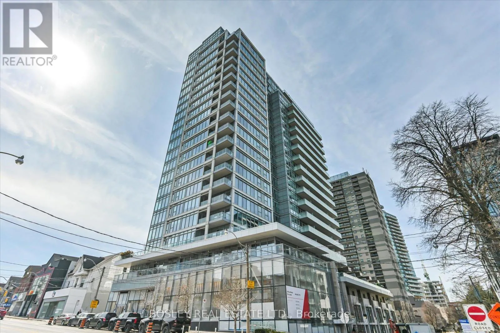 Apartment for rent: 703 - 170 Avenue Road, Toronto, Ontario M5R 0A4