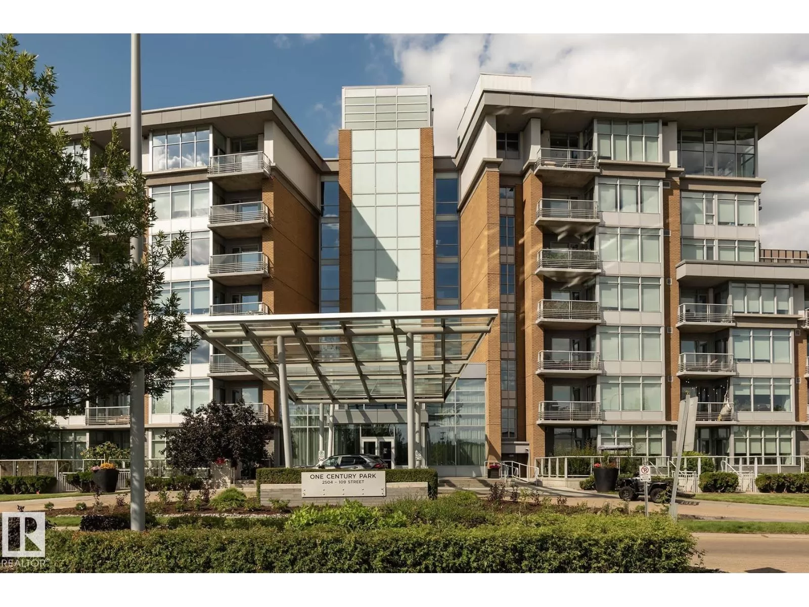 Apartment for rent: #703 2504 109 St Nw, Edmonton, Alberta T6J 2H3