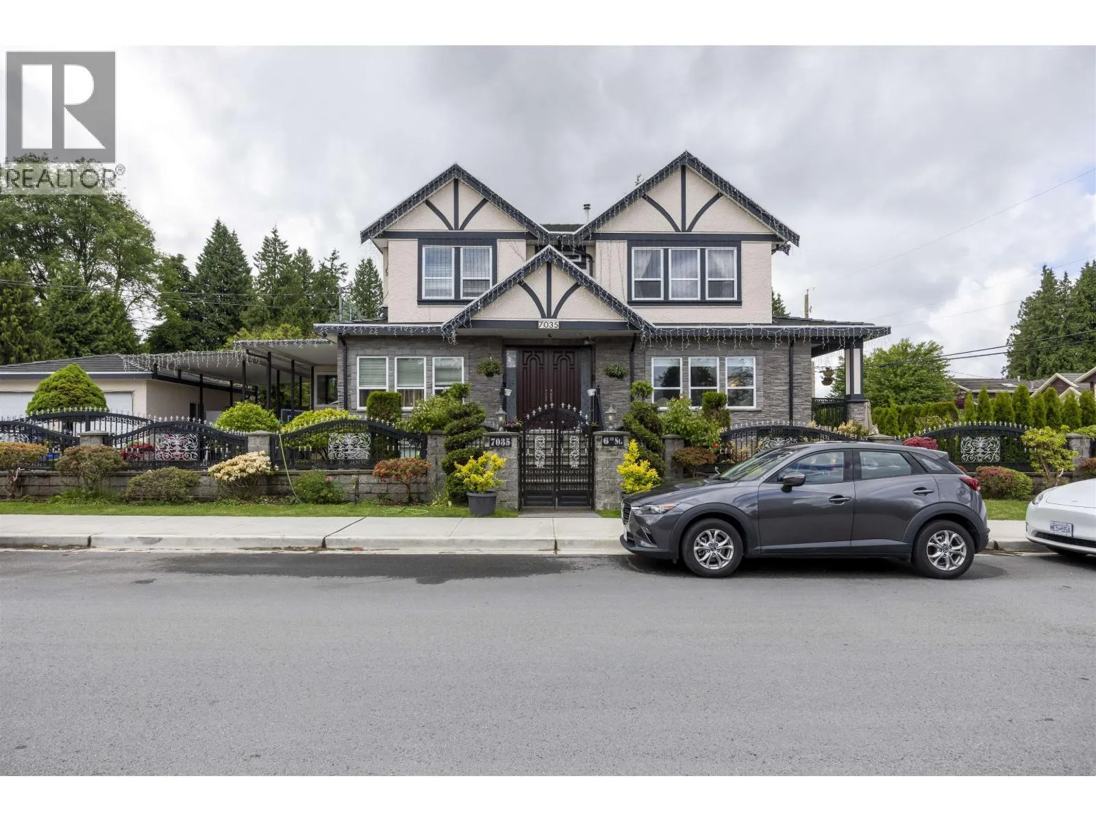 House for rent: 7035 6th Street, Burnaby, British Columbia V5E 3T4