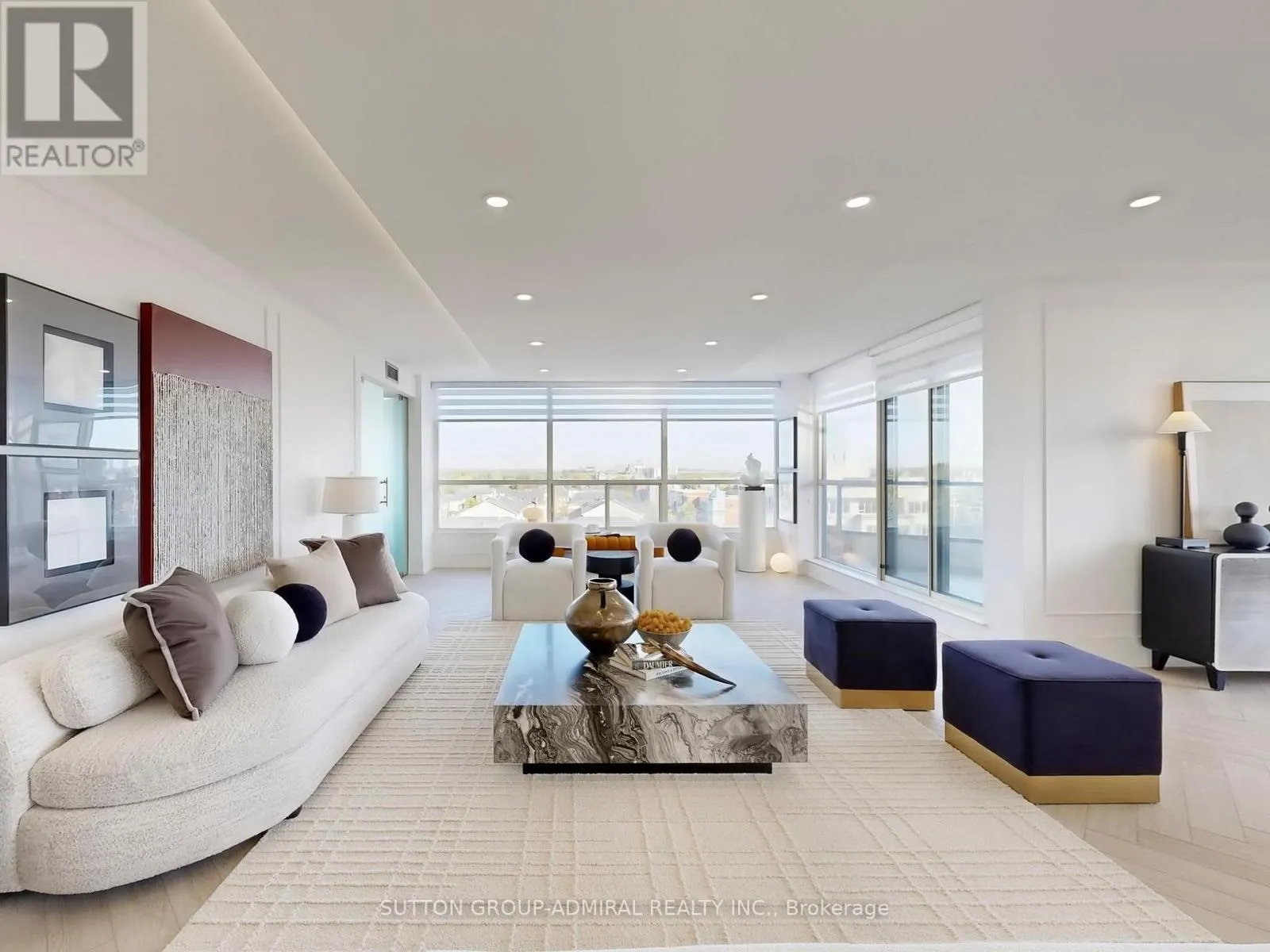 Apartment for rent: 704 - 1 Clark Avenue W, Vaughan, Ontario L4J 7Y6