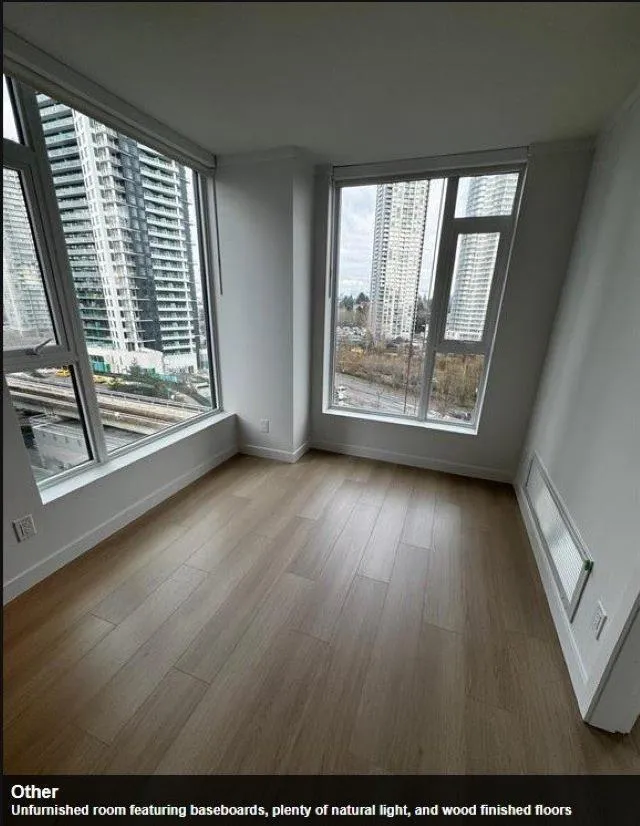 Apartment for rent: 704 13725 George Junction, Surrey, British Columbia V6E 2Y3