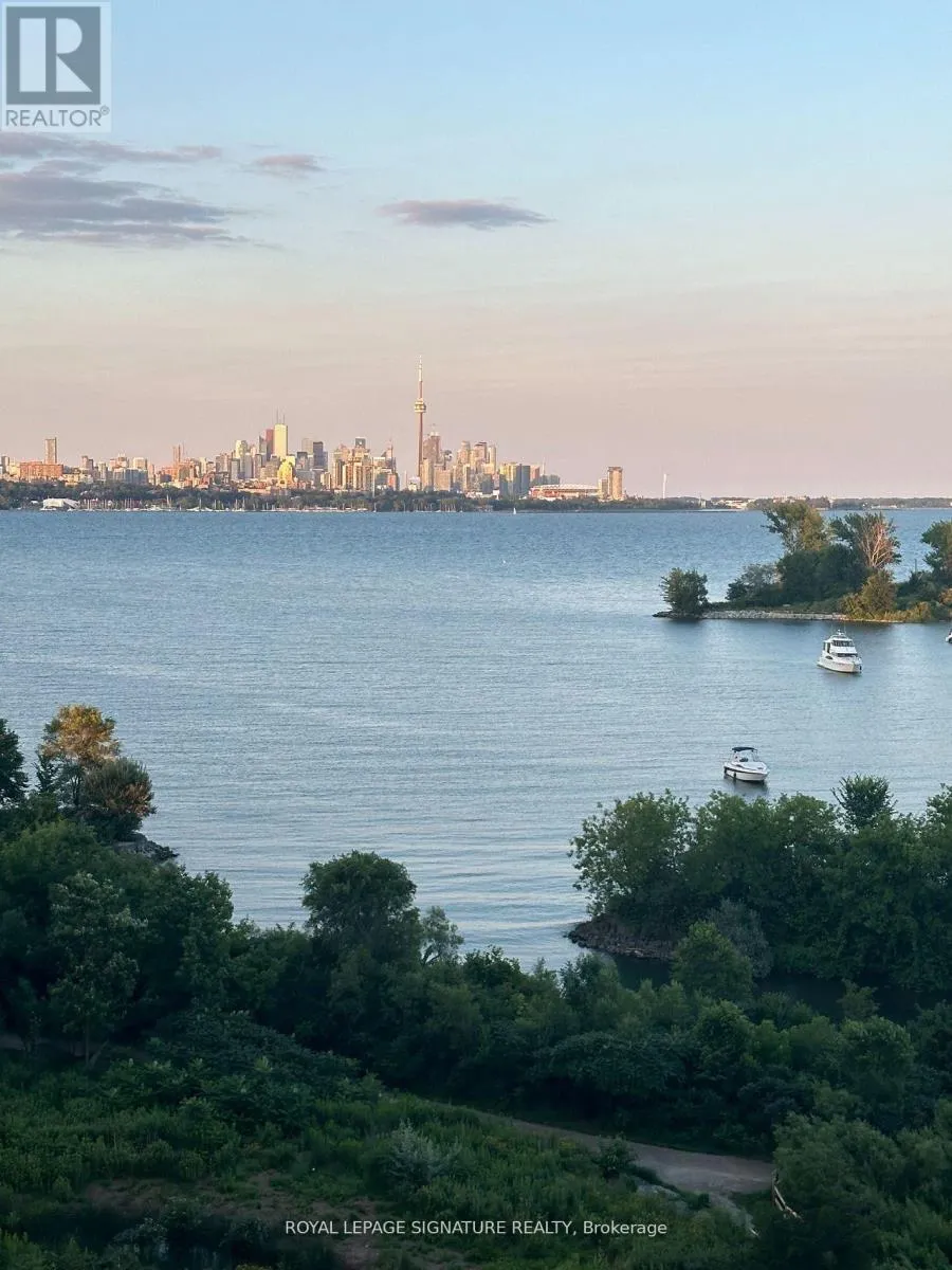 Apartment for rent: 704 - 59 Annie Craig Drive, Toronto, Ontario M8V 0C4