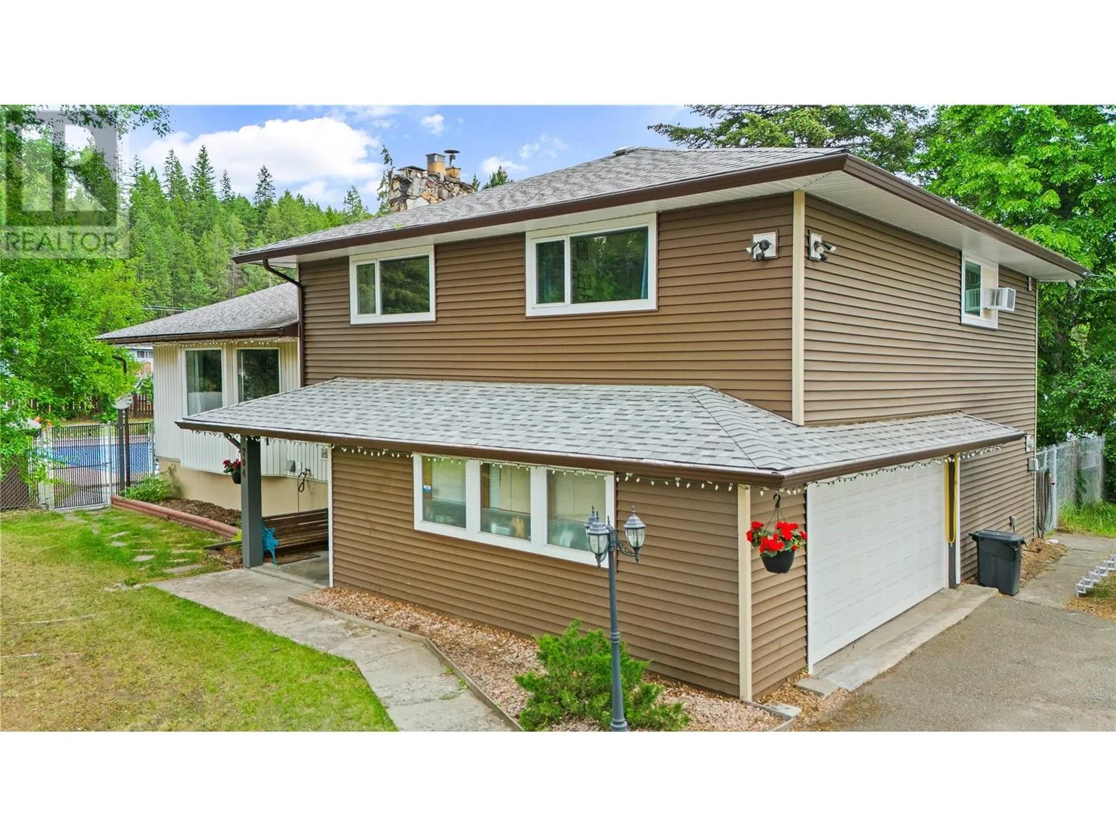 House for rent: 704 Bradford Road, Barriere, British Columbia V0E 1E0