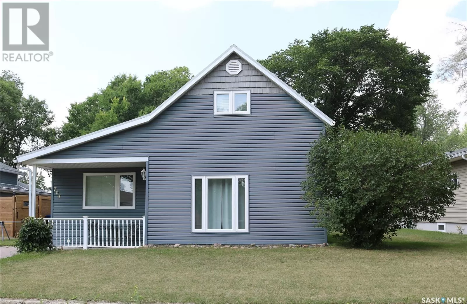 House for rent: 704 Ogilvie Street, Moosomin, Saskatchewan S0G 3N0