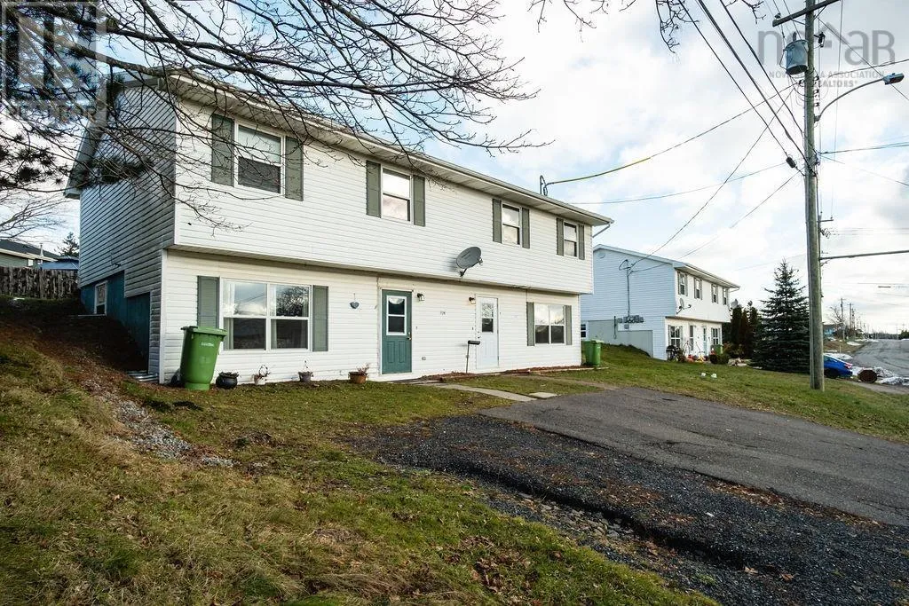 Duplex for rent: 704 Queen Street, Port Hawkesbury, Nova Scotia B9A 2W8