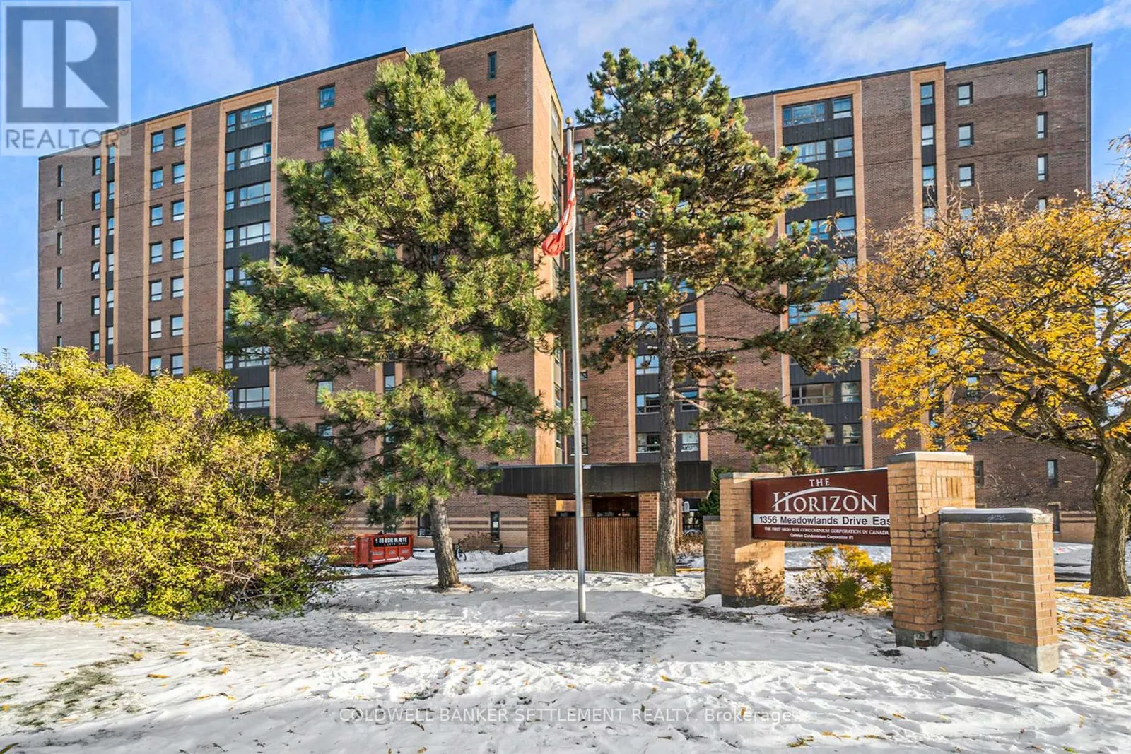 Apartment for rent: 705 - 1356 Meadowlands Drive E, Ottawa, Ontario K2E 6K6