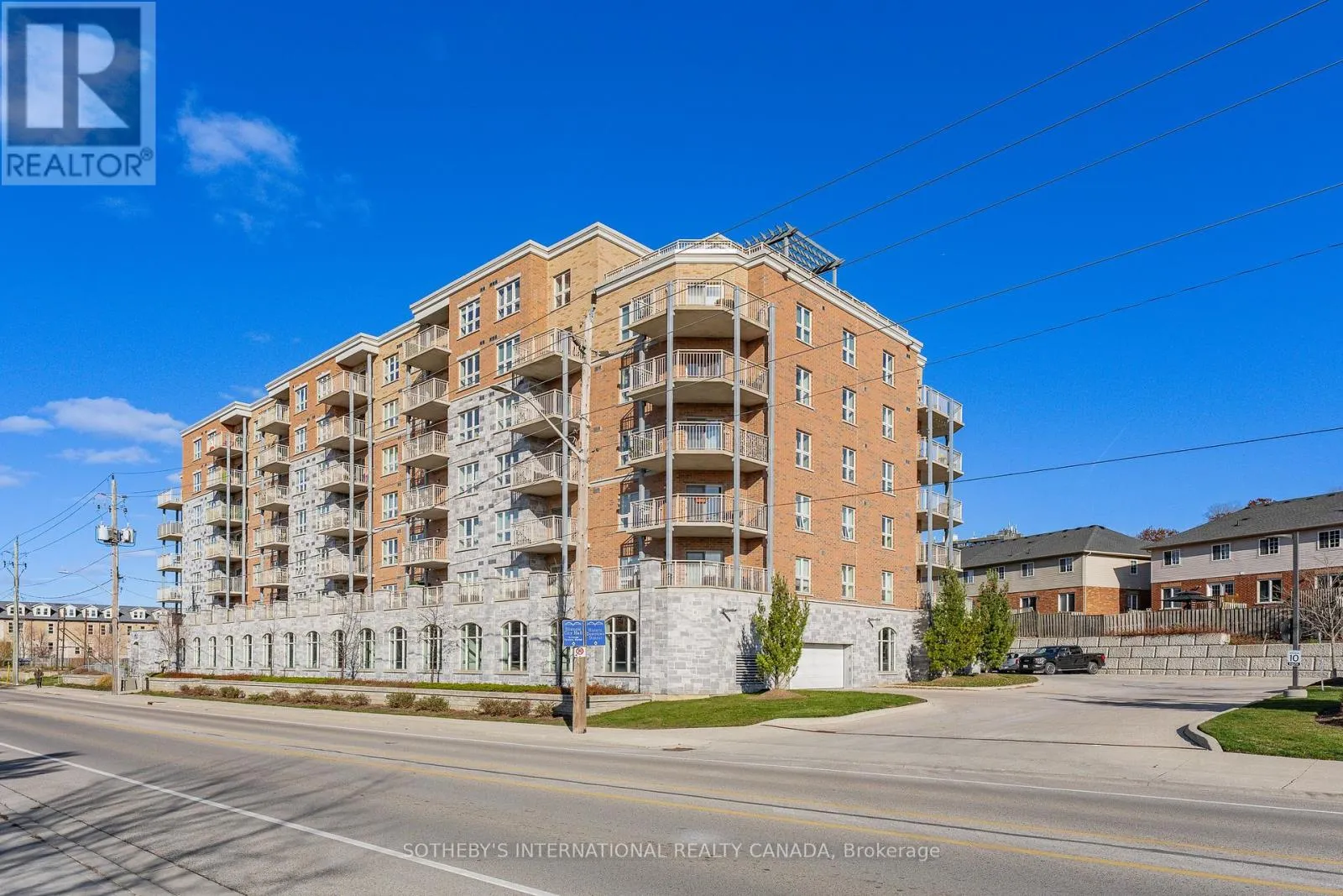 Apartment for rent: 705 - 155 Water Street S, Cambridge, Ontario N1R 3E2