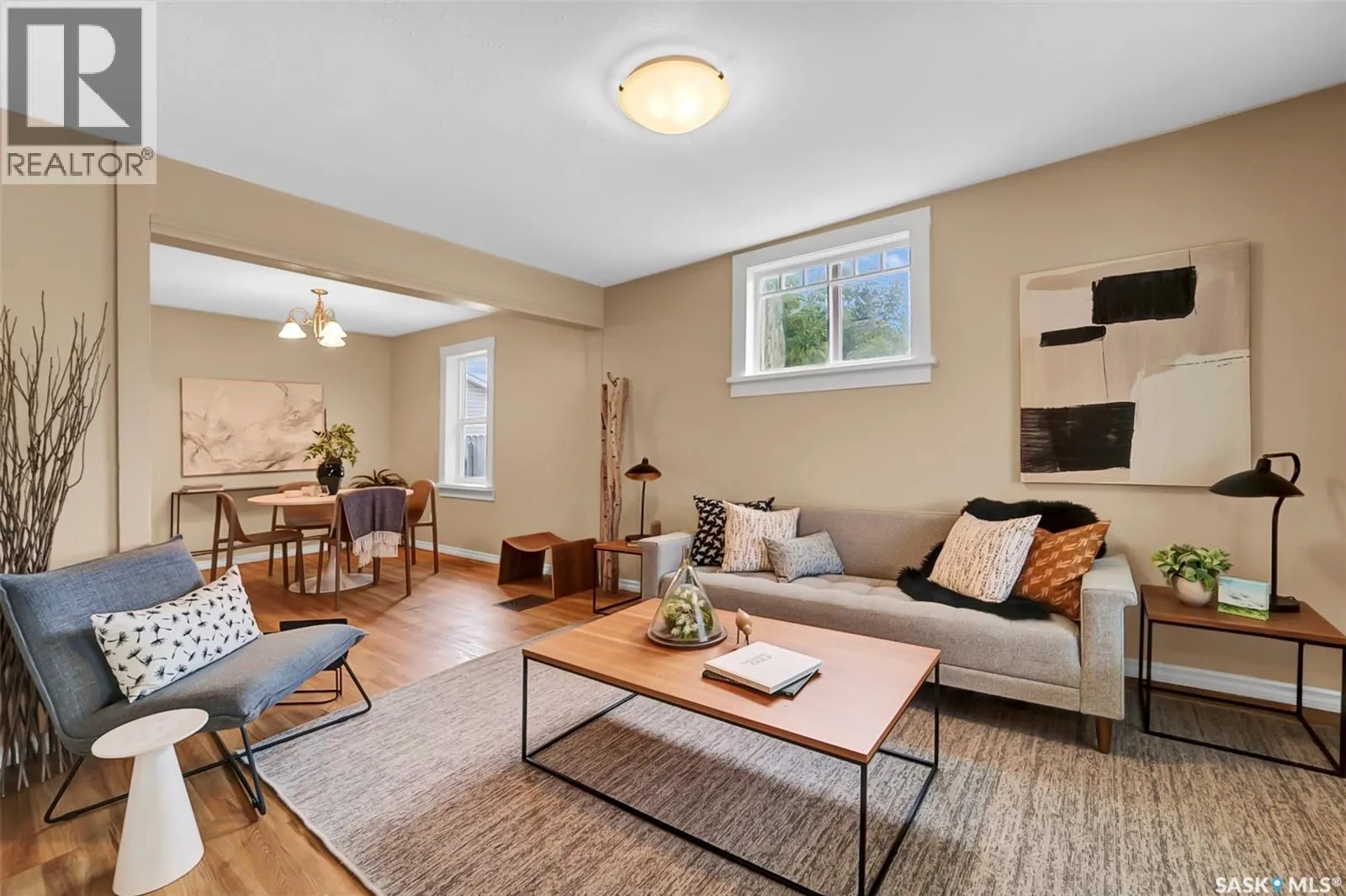 House for rent: 705 L Avenue S, Saskatoon, Saskatchewan S7M 2H8