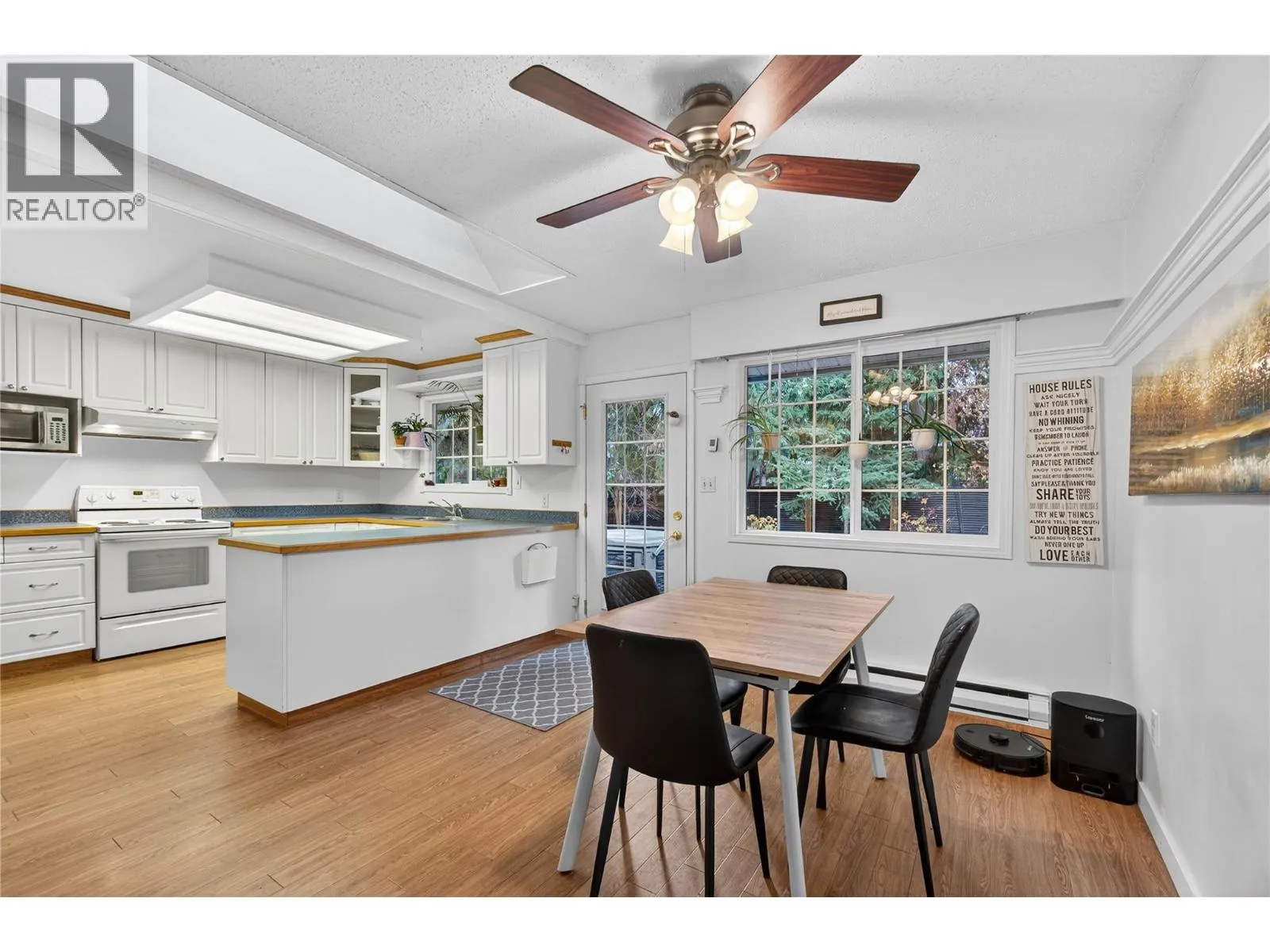 House for rent: 705 Spruce Street, Sicamous, British Columbia V0E 2V0