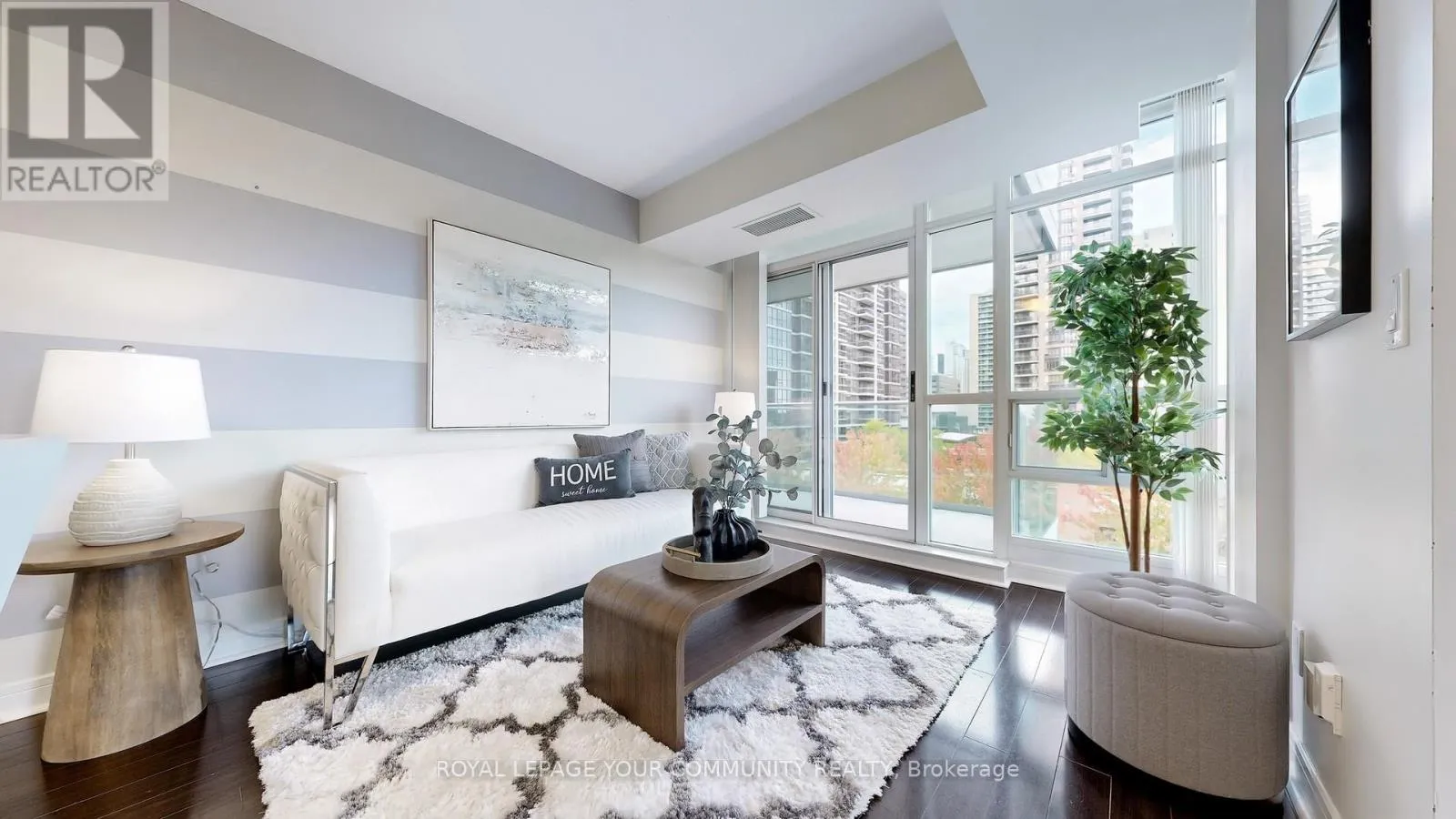 Apartment for rent: 706 - 35 Bales Avenue, Toronto, Ontario M2N 7L7