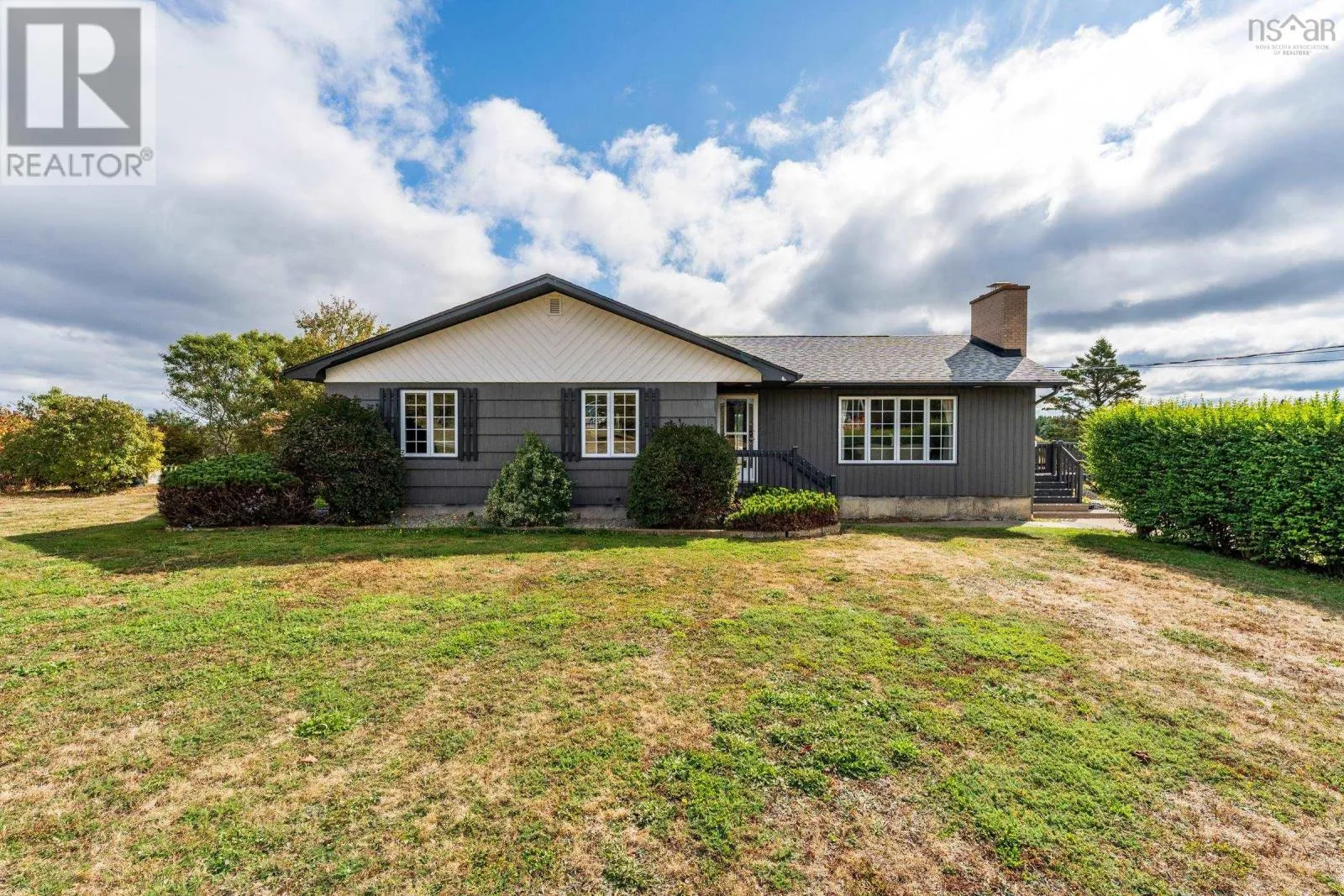 House for rent: 7068 Highway 1, St. Alphonse, Nova Scotia B0W 2J0