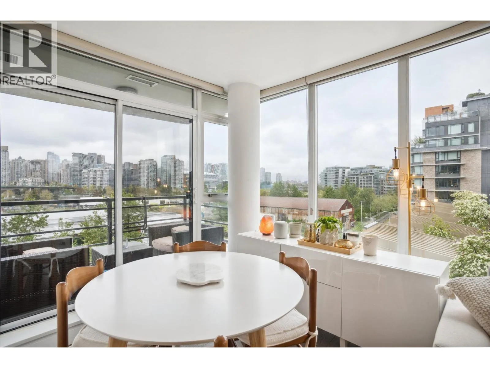 Apartment for rent: 707 288 W 1st Avenue, Vancouver, British Columbia V5Y 0E9