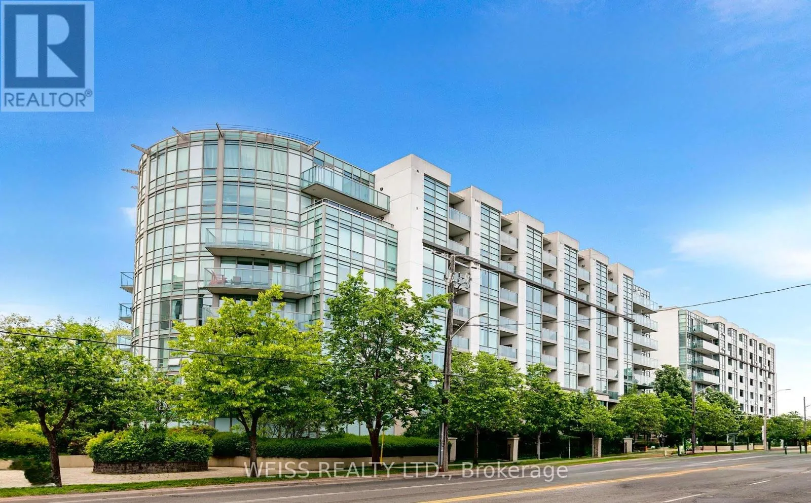 Apartment for rent: 707 - 3830 Bathurst Street W, Toronto, Ontario M3H 6C5