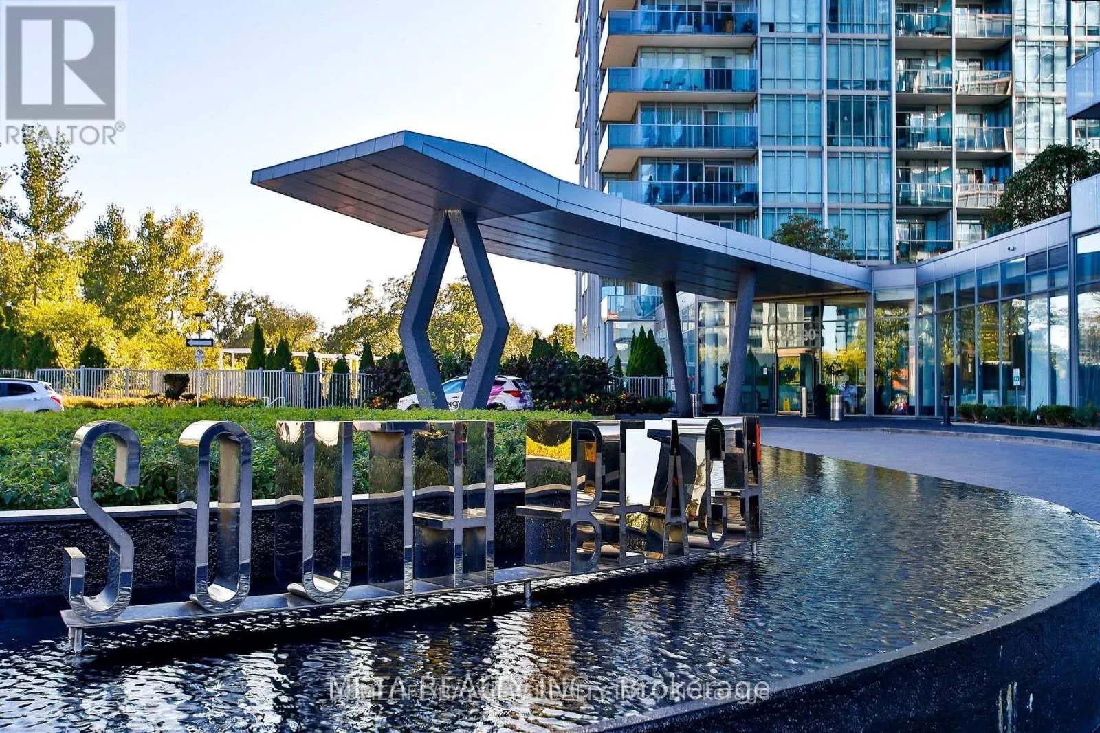 707 - 90 Park Lawn Road, Toronto, Ontario M8Y 0B6