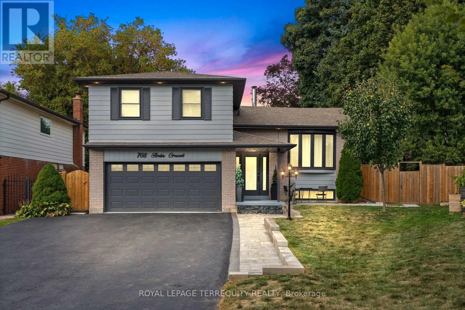 House for rent: 708 Aruba Crescent, Oshawa, Ontario L1J 6B6