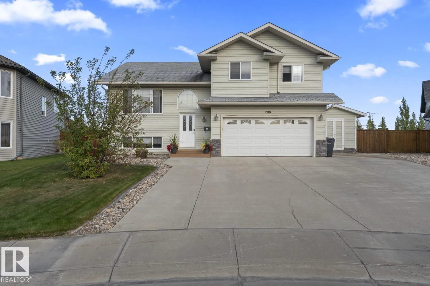 House for rent: 708 Grouse Cl, Cold Lake, Alberta T9M 0A5