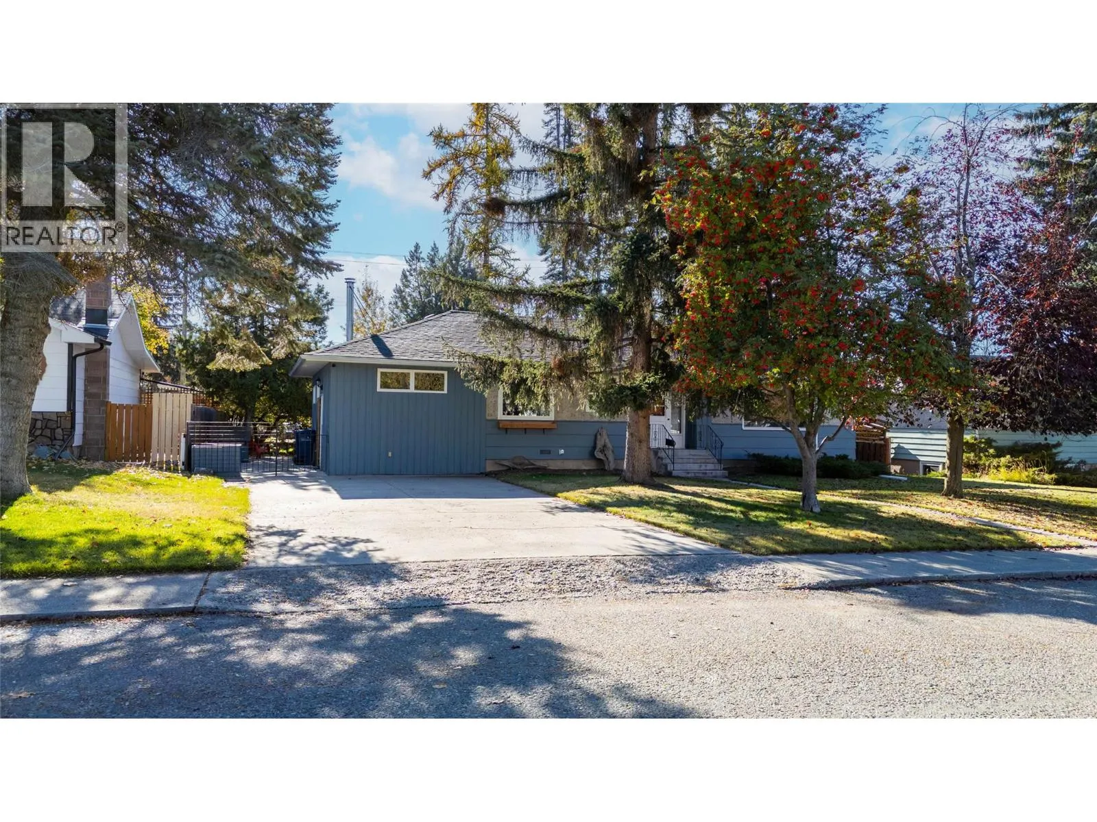 House for rent: 709 10th  S Street, Cranbrook, British Columbia V1C 1S7