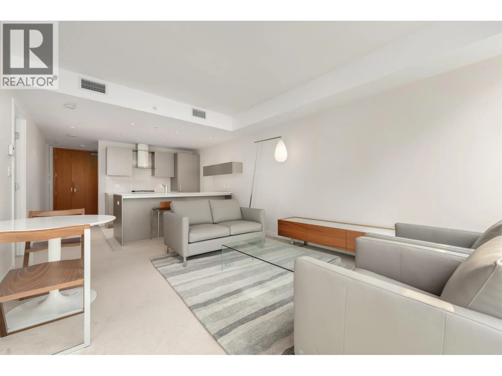 Apartment for rent: 709 5199 Brighouse Way, Richmond, British Columbia V7C 0A7