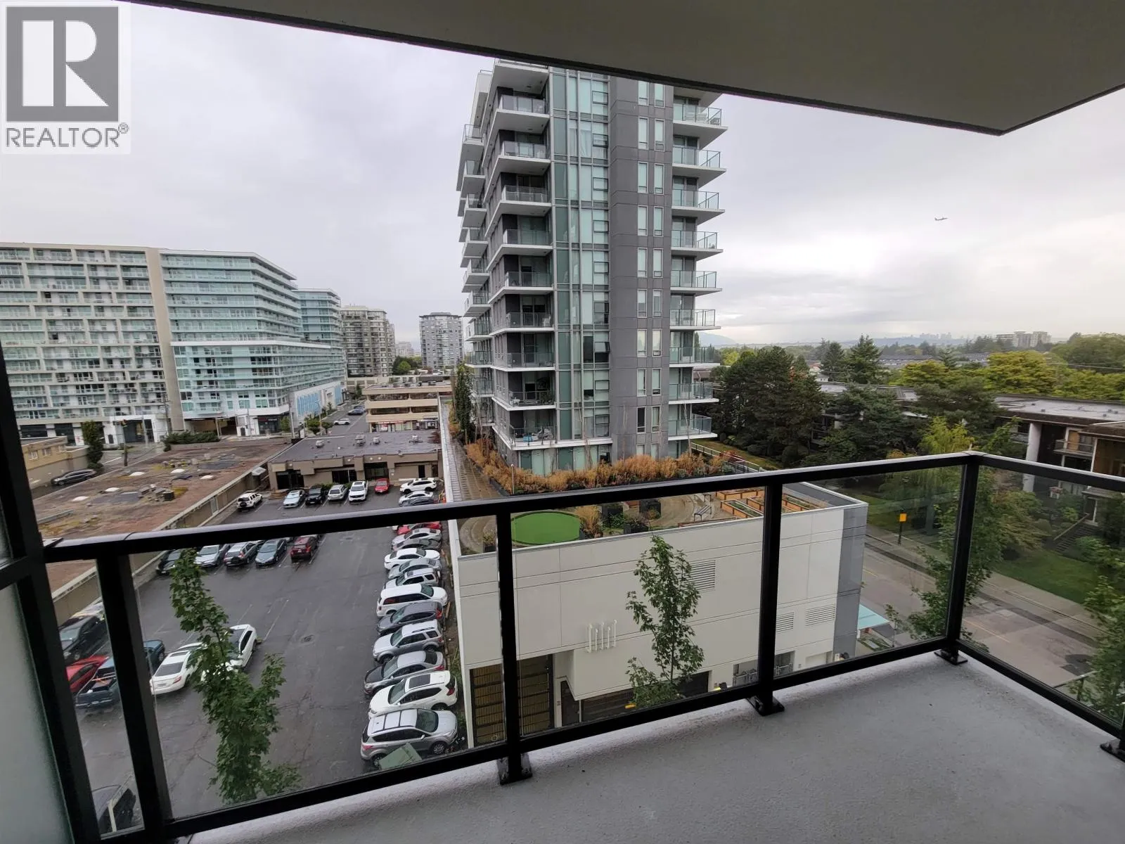 Apartment for rent: 709 6633 Buswell Street, Richmond, British Columbia V6Y 0M3
