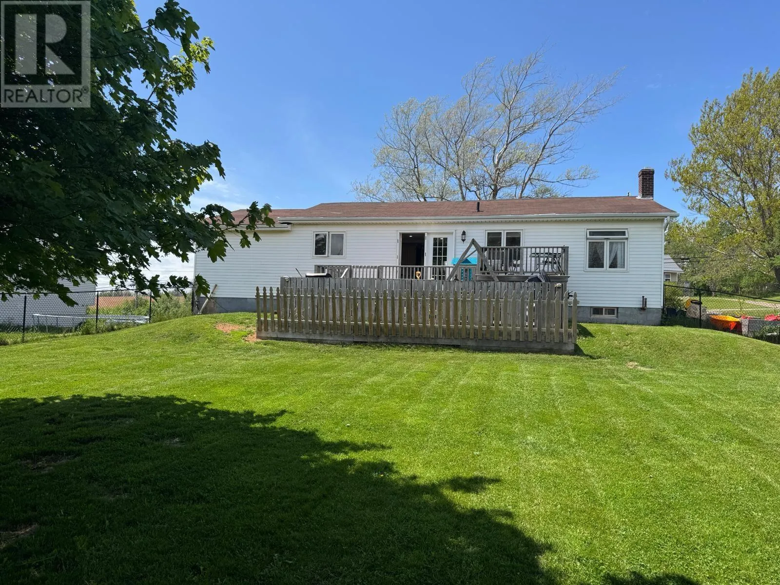 House for rent: 7094 Main Street, North Rustico, Prince Edward Island C0A 1X0