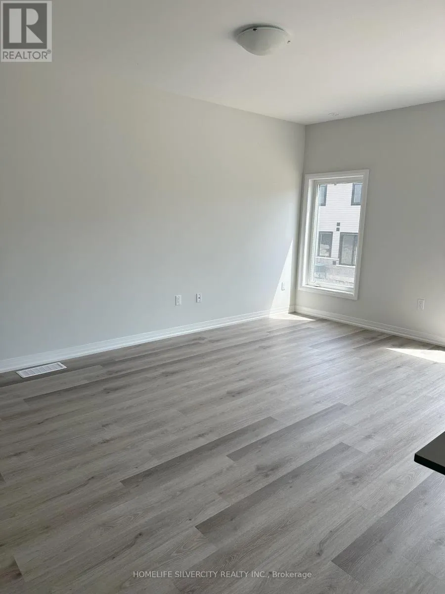 Row / Townhouse for rent: 71 - 155 Equestrian Way, Cambridge, Ontario N3E 0E8