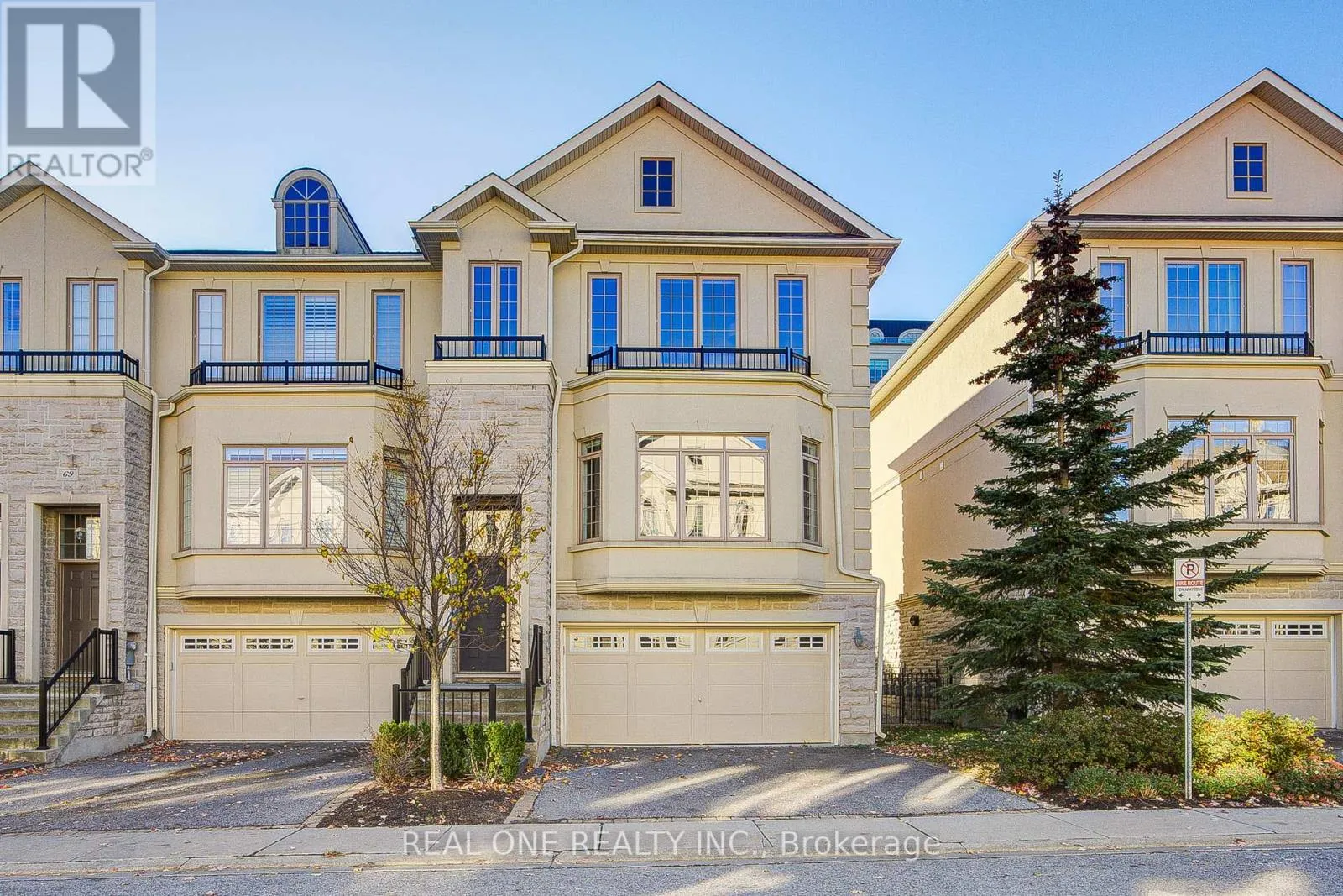 Row / Townhouse for rent: 71 Bloorview Place, Toronto, Ontario M2J 0B2