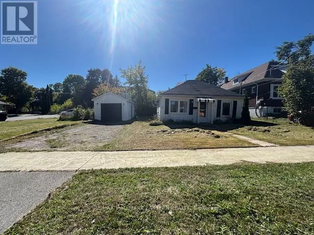 House for rent: 71 Glenelg Street E, Kawartha Lakes, Ontario K9V 1Z4