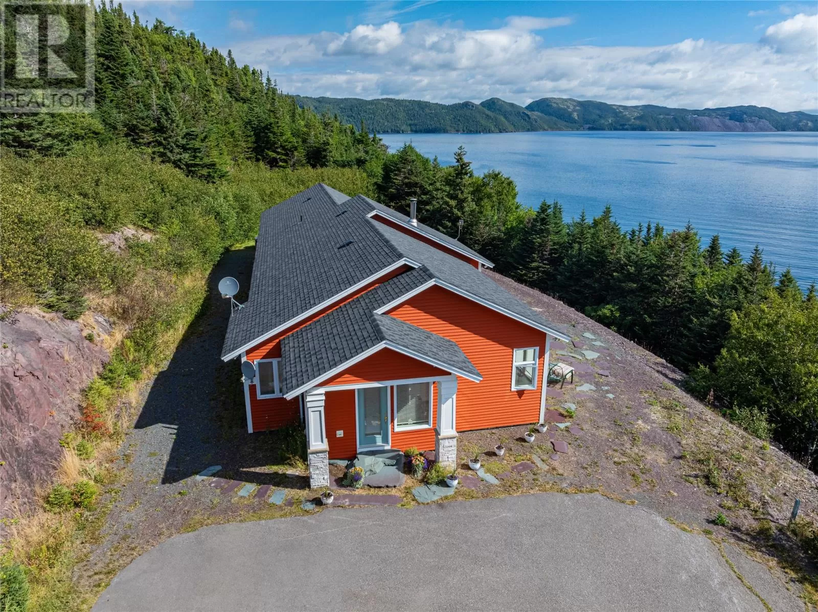 House for rent: 71 Main Road, Lower Lance Cove, Newfoundland & Labrador A5A 3A1