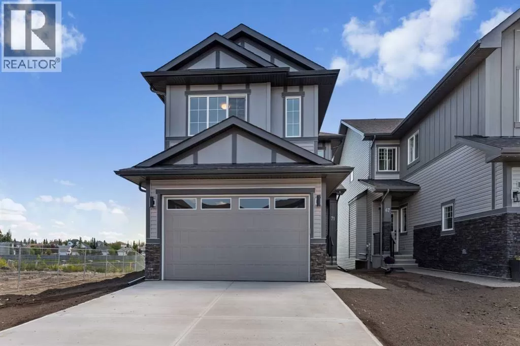 House for rent: 71 Saddlebred Place, Cochrane, Alberta T4C 3E7