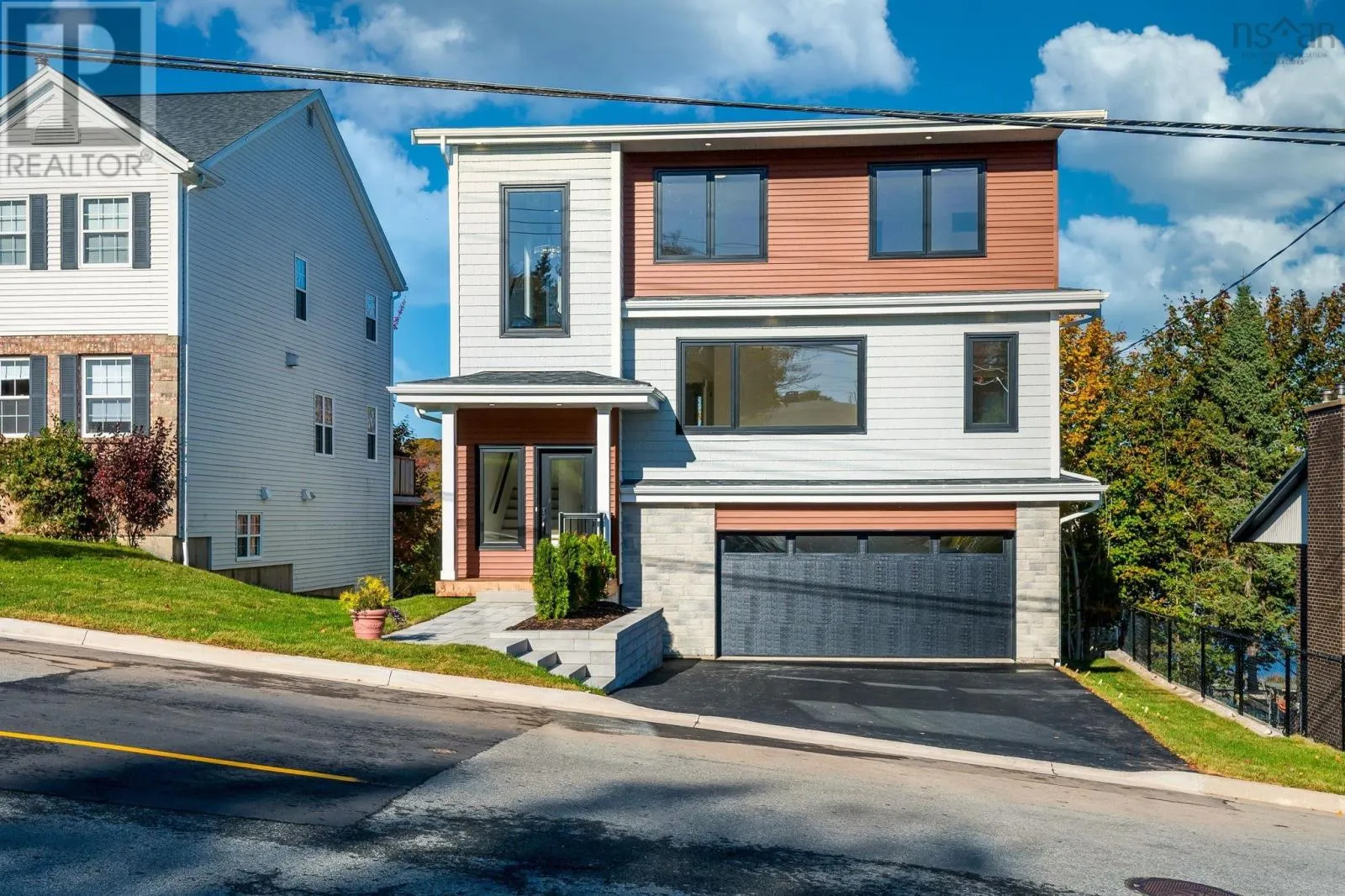 House for rent: 71 Sinclair Street, Dartmouth, Nova Scotia B2Y 1R7