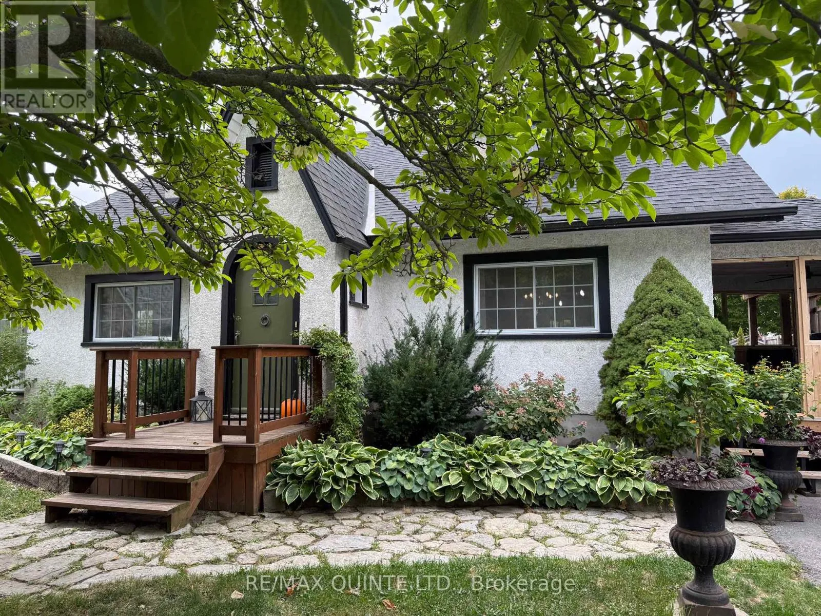 House for rent: 71 Trent Street N, Quinte West, Ontario K0K 2C0