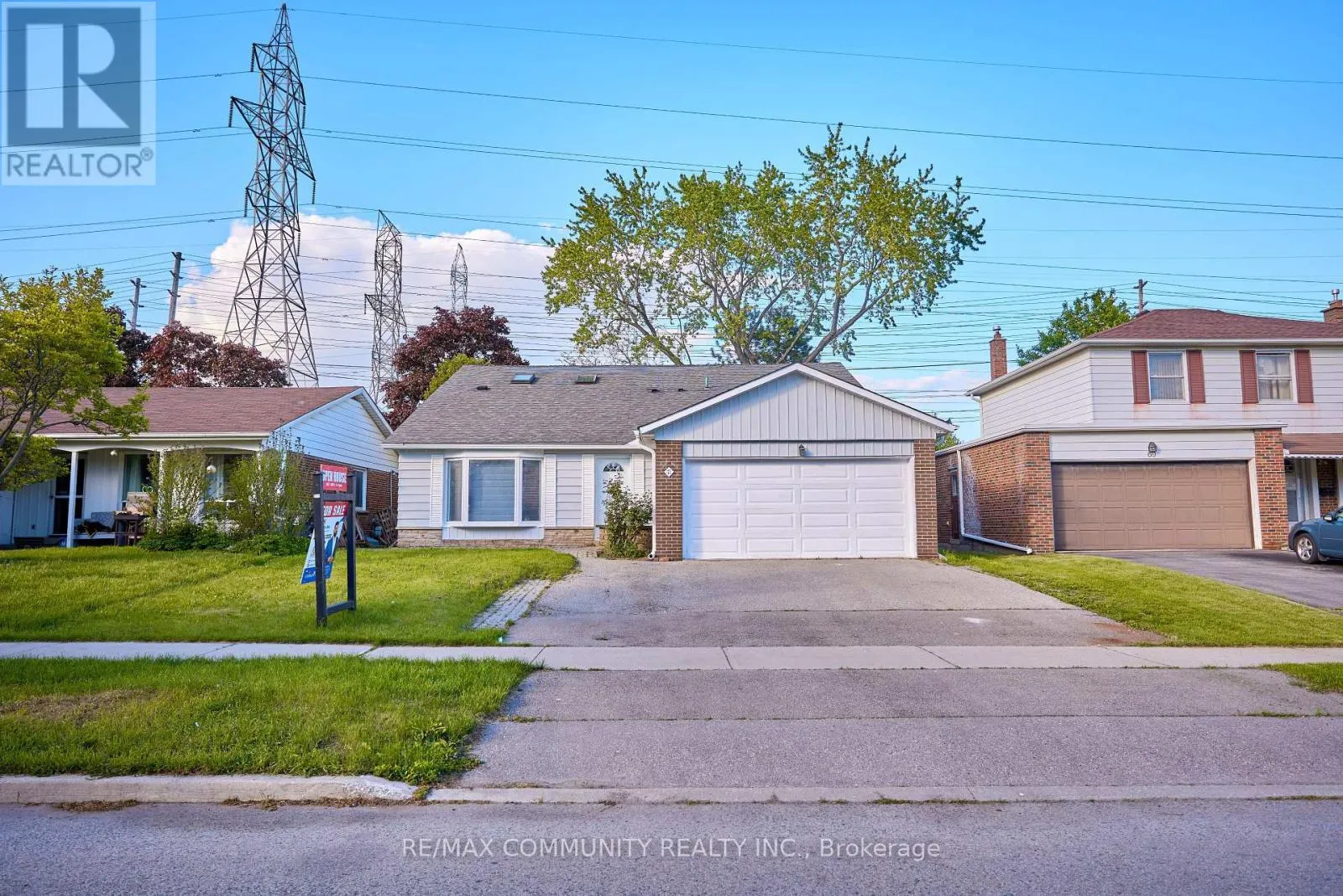 House for rent: 71 Willowridge Road, Toronto, Ontario M9R 3Z2