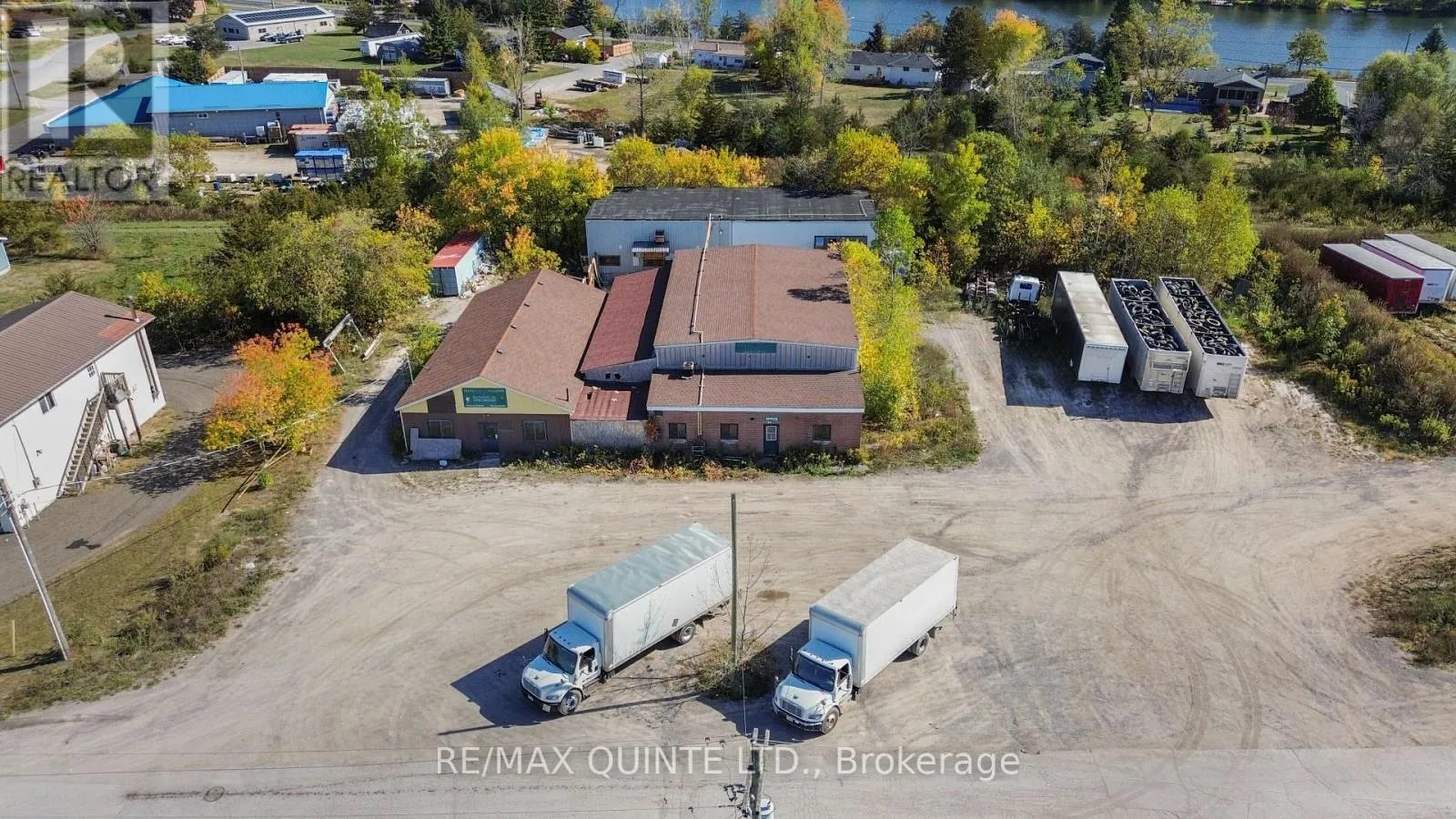 Warehouse for rent: 71 Wolfe Street, Quinte West, Ontario K0K 2C0