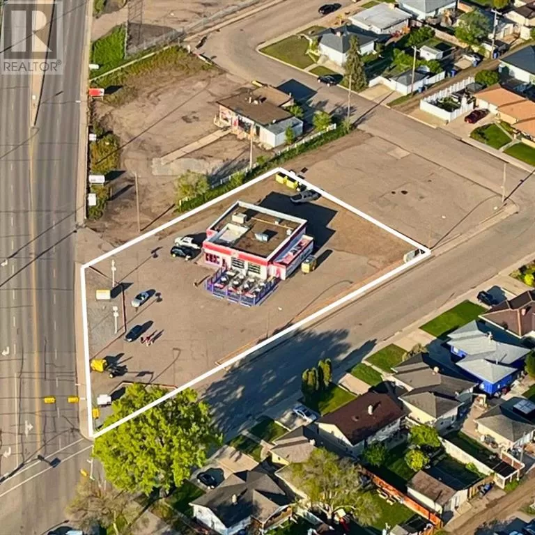 Commercial Mix for rent: 710 Gershaw Drive Sw, Medicine Hat, Alberta T1A 5C8