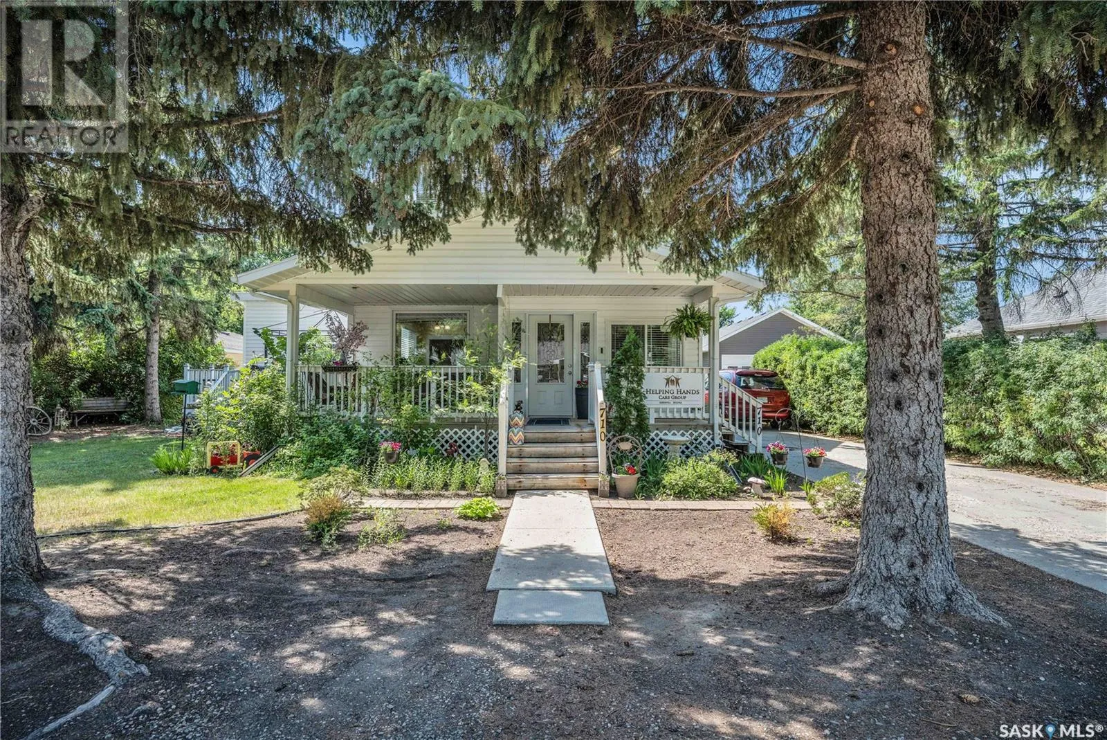 710 Stella Street, Grenfell, Saskatchewan S0G 2B0