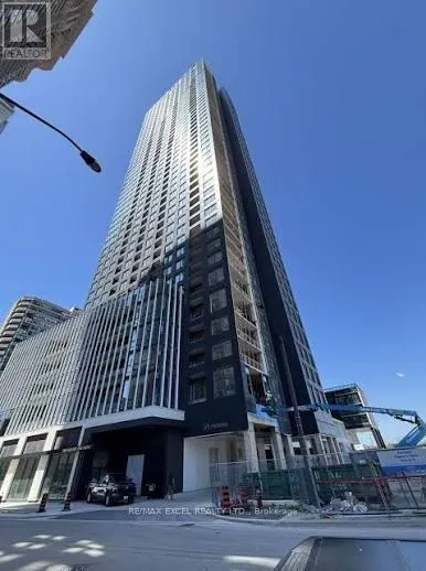 Apartment for rent: 711 - 395 Square One Drive, Mississauga, Ontario L5B 0P6