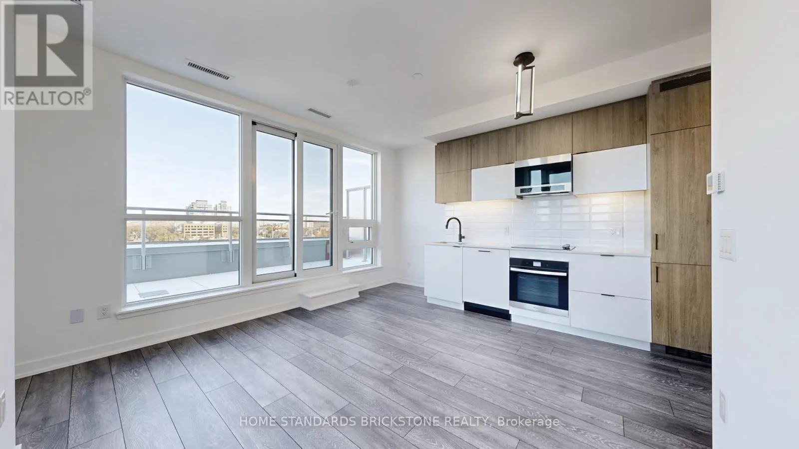 Apartment for rent: 711 - 8888 Yonge Street, Richmond Hill, Ontario L4C 5V6