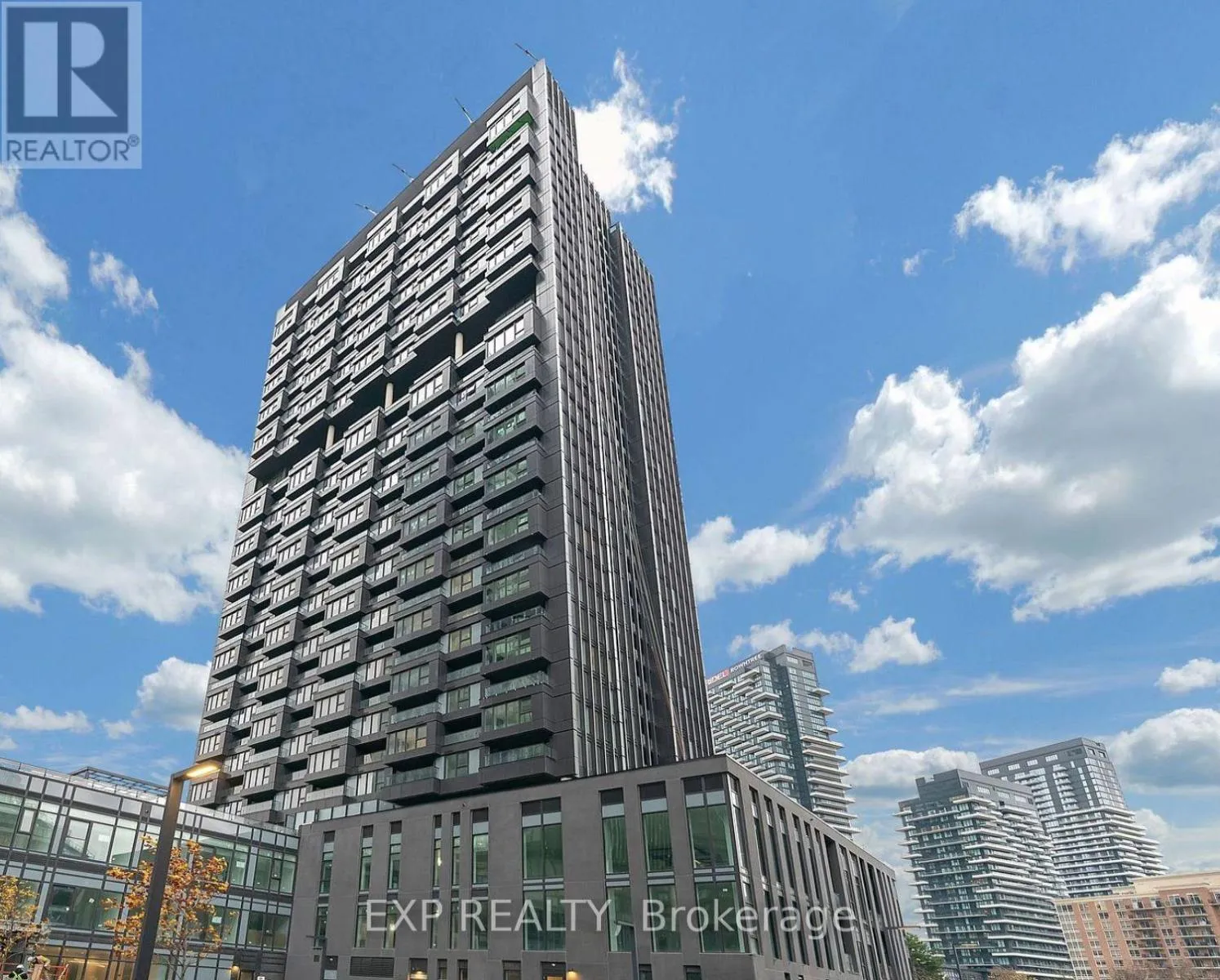 Apartment for rent: 712 - 1 Quarrington Lane, Toronto, Ontario M3C 0S4