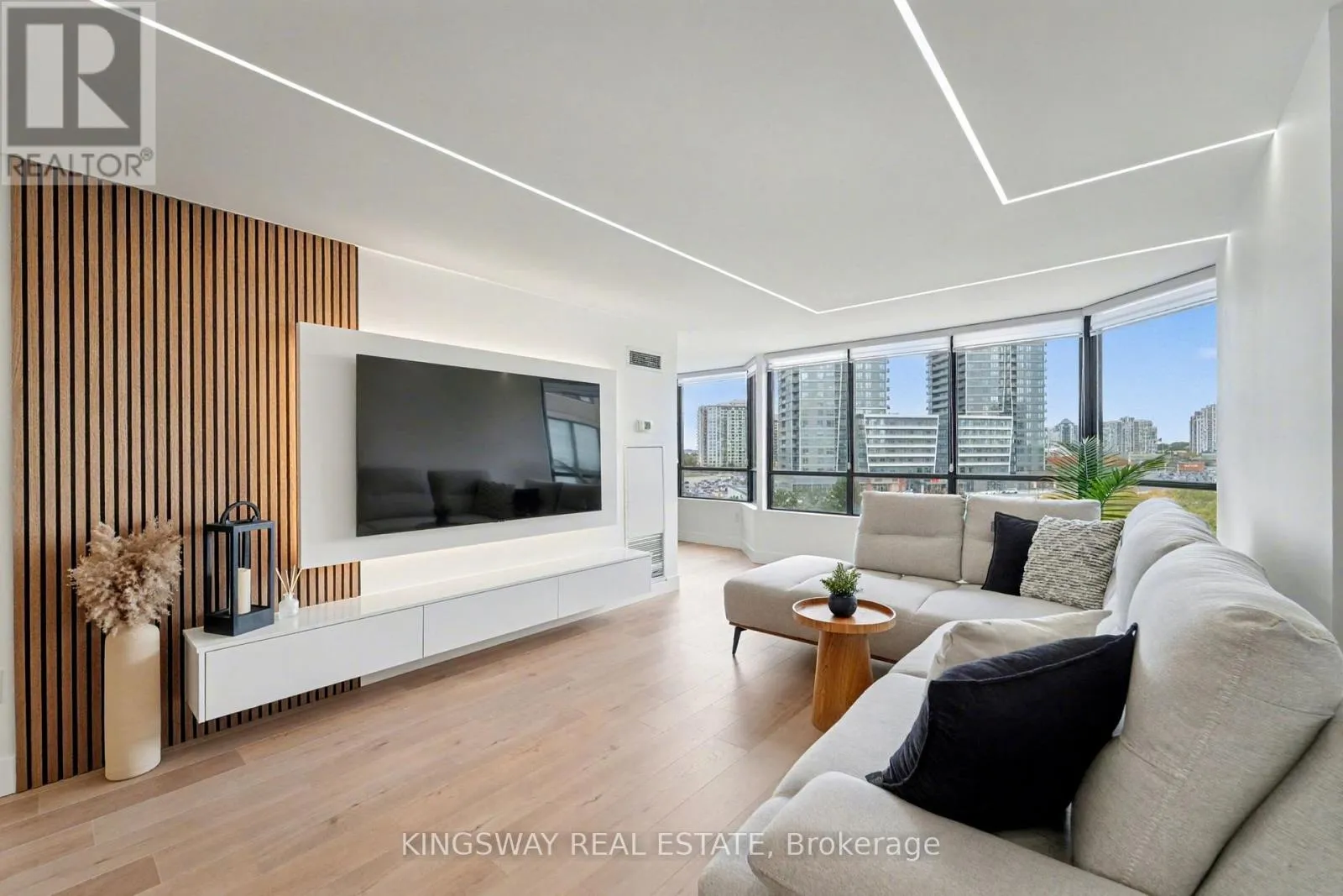 Apartment for rent: 712 - 7420 Bathurst Street, Vaughan, Ontario L4J 6X4