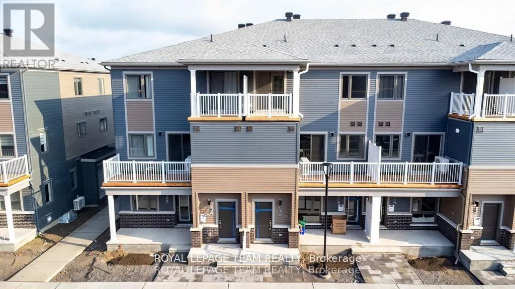 Row / Townhouse for rent: 712 Parnian Private, Ottawa, Ontario K2J 7K6