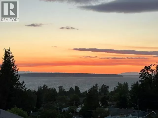 House for rent: 7143 Jordan Street, Powell River, British Columbia