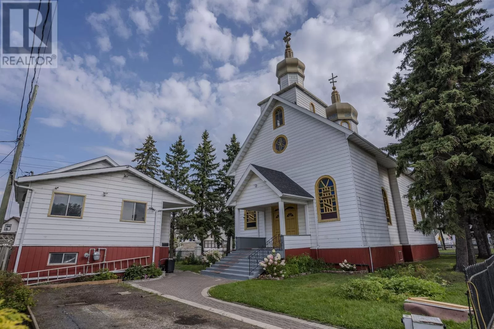 716 Pacific Ave, Thunder Bay, Ontario P7C 2S5