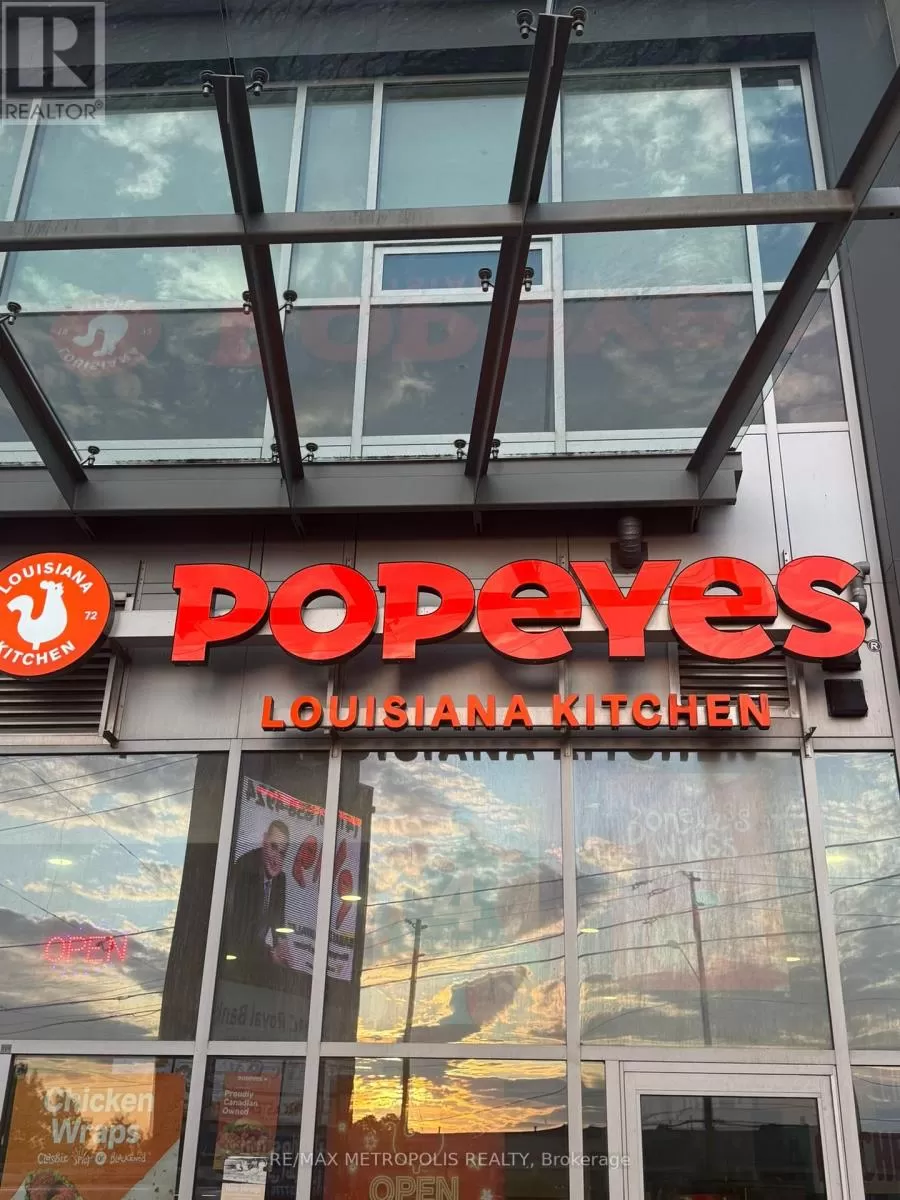 7163 Yonge Street, Markham, Ontario L3T 0C8