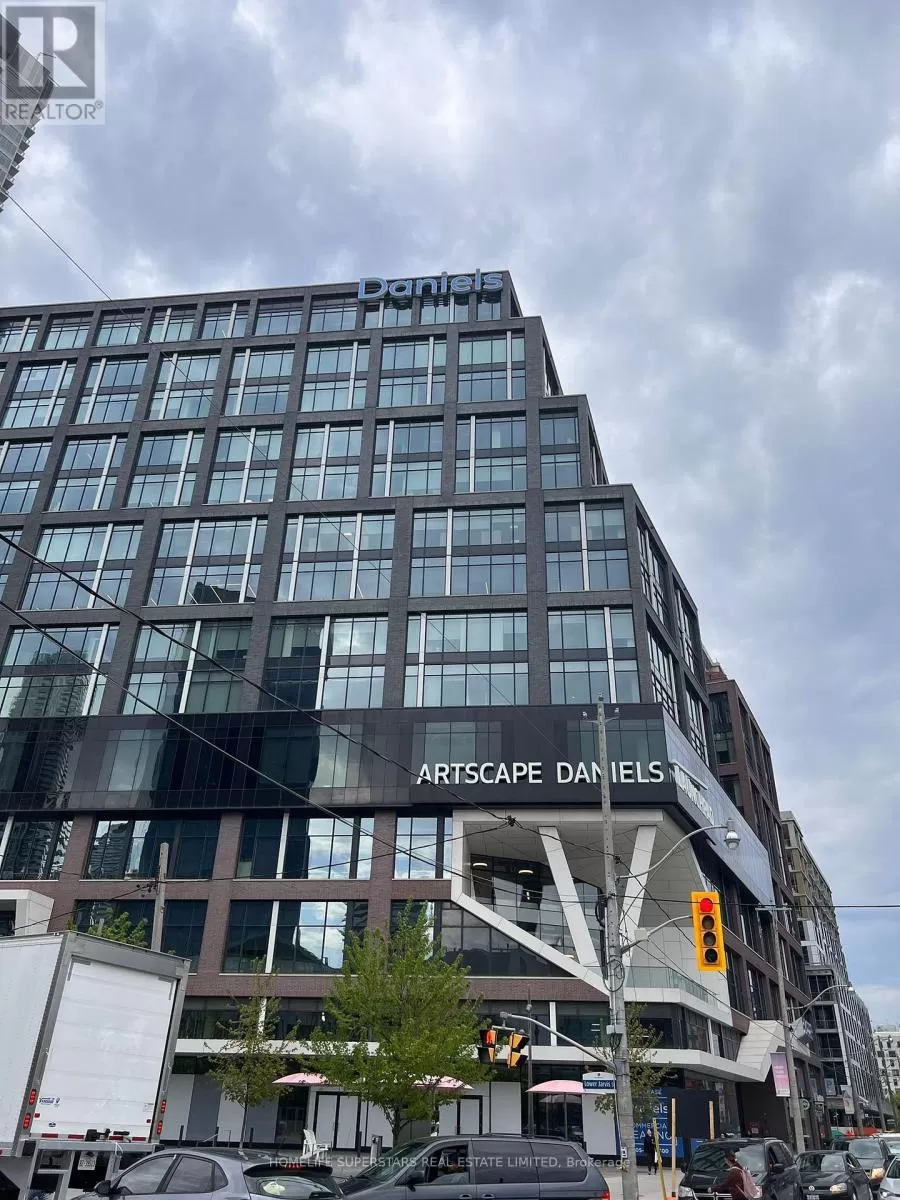 Retail for rent: 717 - 130 Queens Quay E, Toronto, Ontario M5A 0P6