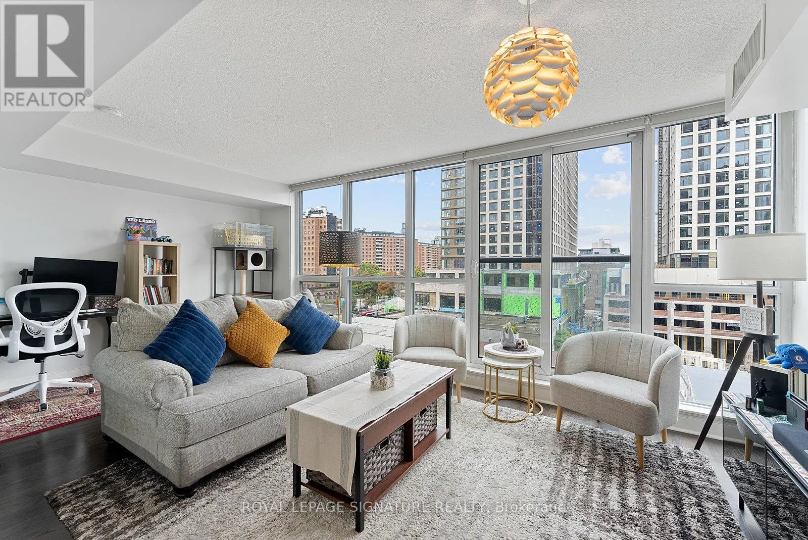 Apartment for rent: 718 - 320 Richmond Street E, Toronto, Ontario M5A 1P9