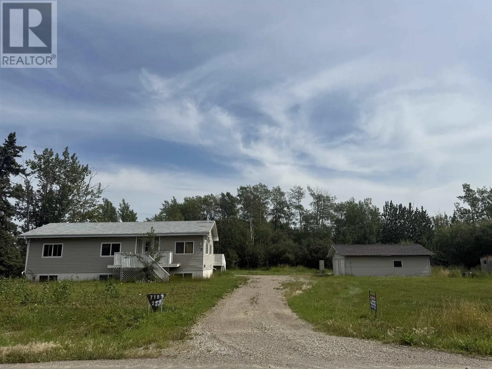 Manufactured Home/Mobile for rent: 7183 253 Road, Fort St. John, British Columbia V0C 1C6