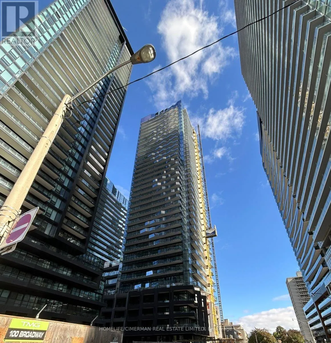 Apartment for rent: 718n - 120 Broadway Avenue, Toronto, Ontario M4P 0E9